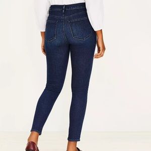 Ann Taylor LOFT High Rise Frayed Hem Skinny Jeans Indigo Wash